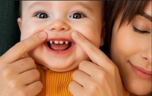 تب و درآمدن دندان نیش کودک